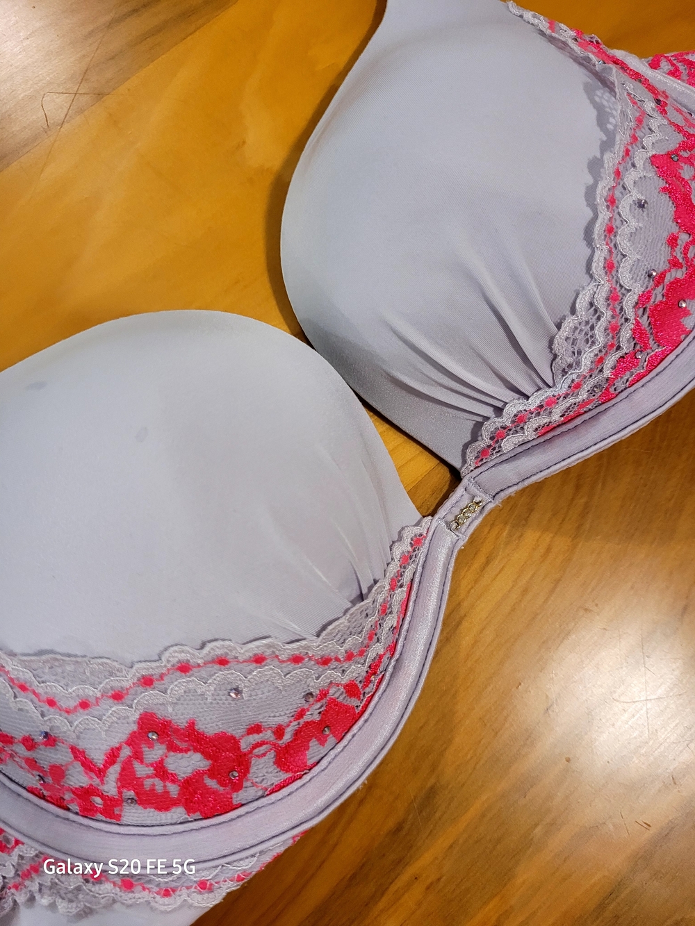 PINK Victoria's Secret Light Gray Bra with Pink Lace Trim